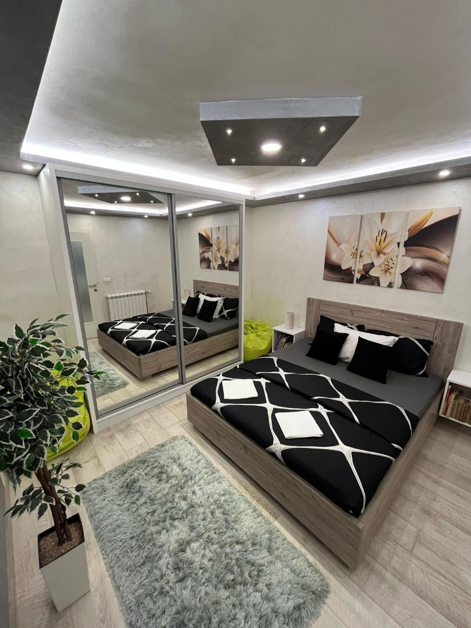 Apartment Sasa *